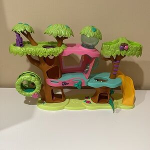Vintage littlest pet shop tree house